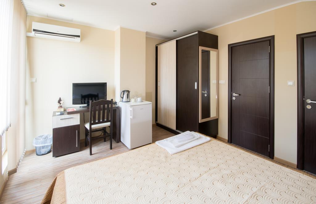 Guest House La Casa Várna Kültér fotó